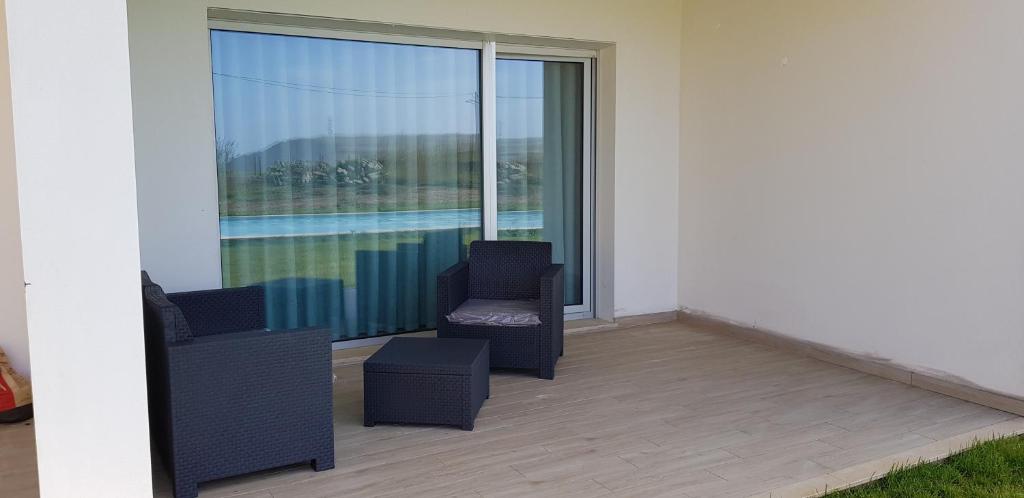 Center Suite private patio